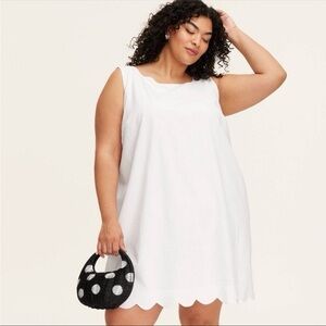 Chic White Sleeveless Mini Dress